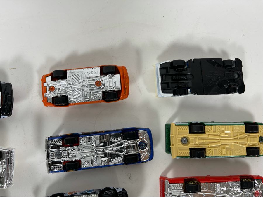 Vintage Mattel Hot Wheels Cars Lot - See Photos [Photo 19]