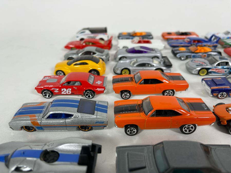Vintage Mattel Hot Wheels Cars Lot - See Photos [Photo 7]