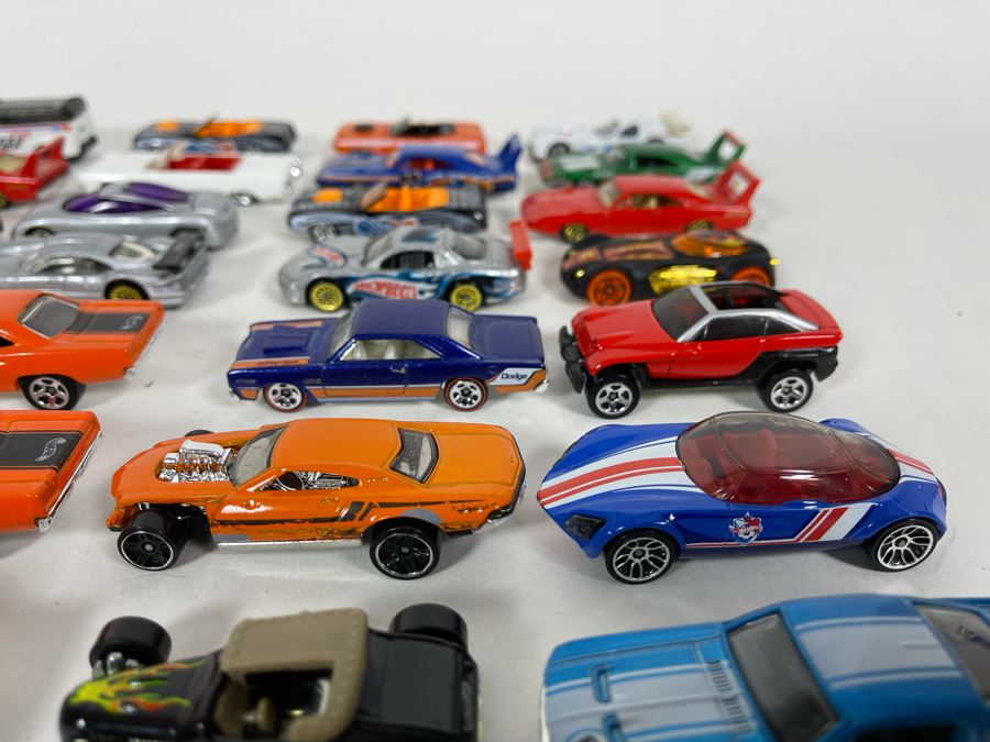 Vintage Mattel Hot Wheels Cars Lot - See Photos [Photo 6]