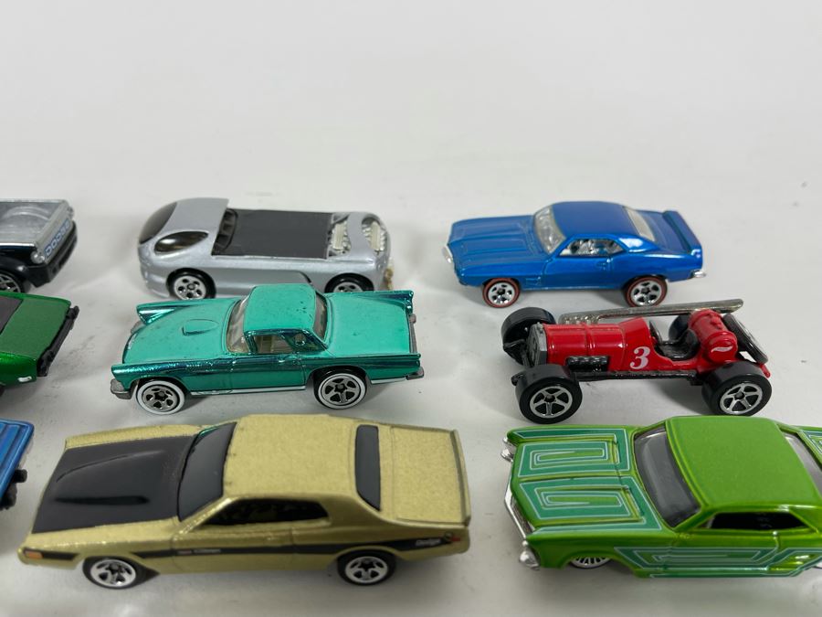 Vintage Mattel Hot Wheels Cars Lot - See Photos [Photo 11]