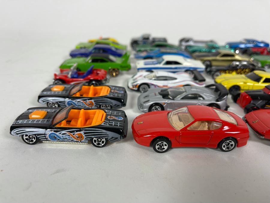 Vintage Mattel Hot Wheels Cars Lot - See Photos [Photo 4]