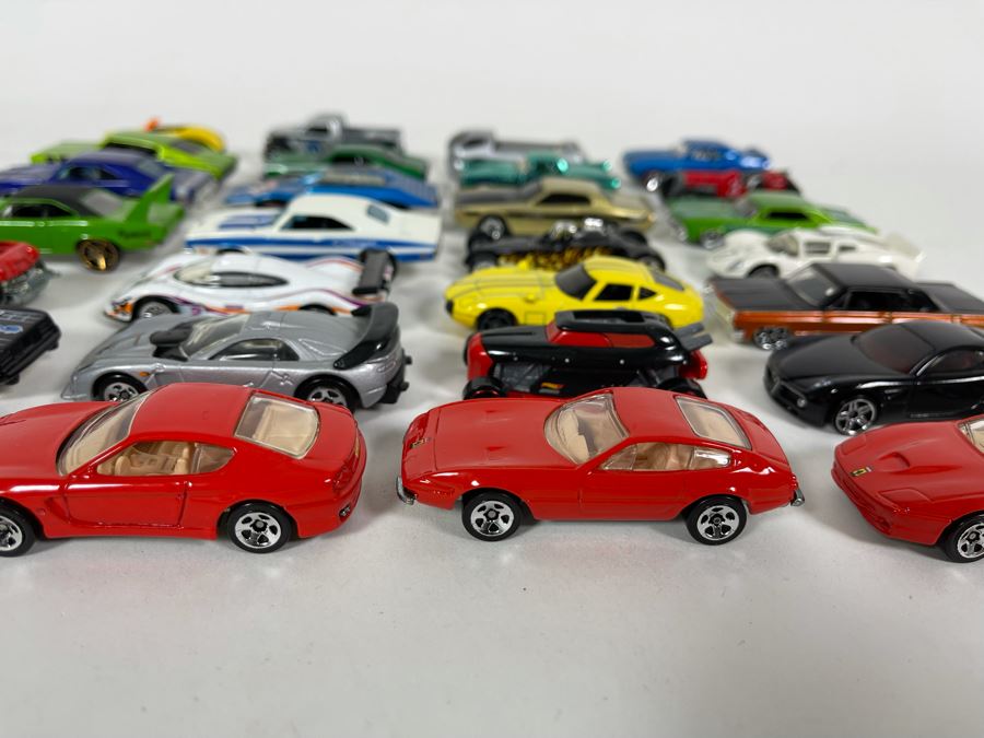 Vintage Mattel Hot Wheels Cars Lot - See Photos [Photo 5]
