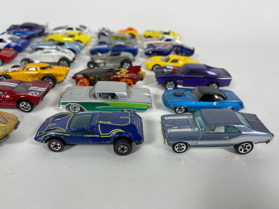 Vintage Mattel Hot Wheels Cars Lot - See Photos [Photo 4]