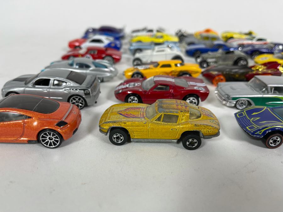 Vintage Mattel Hot Wheels Cars Lot - See Photos [Photo 6]