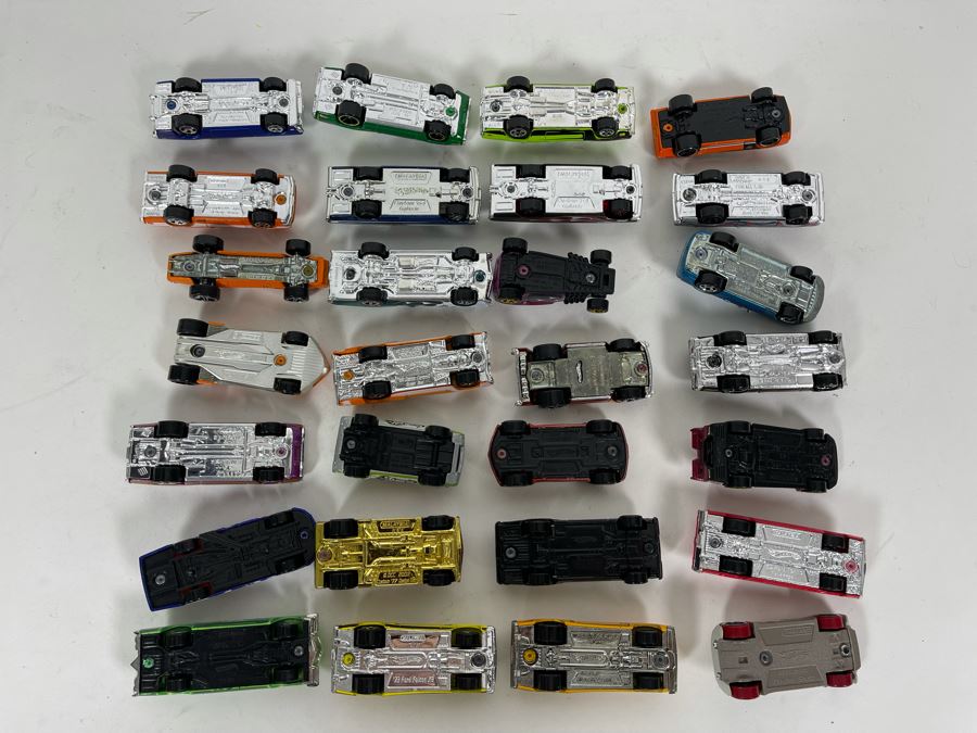 Vintage Mattel Hot Wheels Cars Lot - See Photos [Photo 16]
