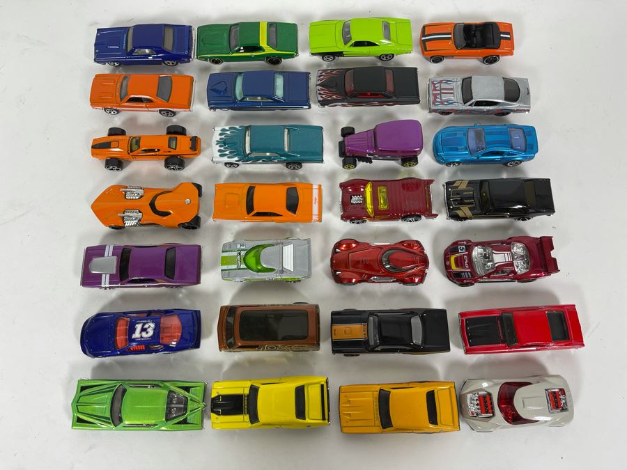 Vintage Mattel Hot Wheels Cars Lot - See Photos [Photo 4]