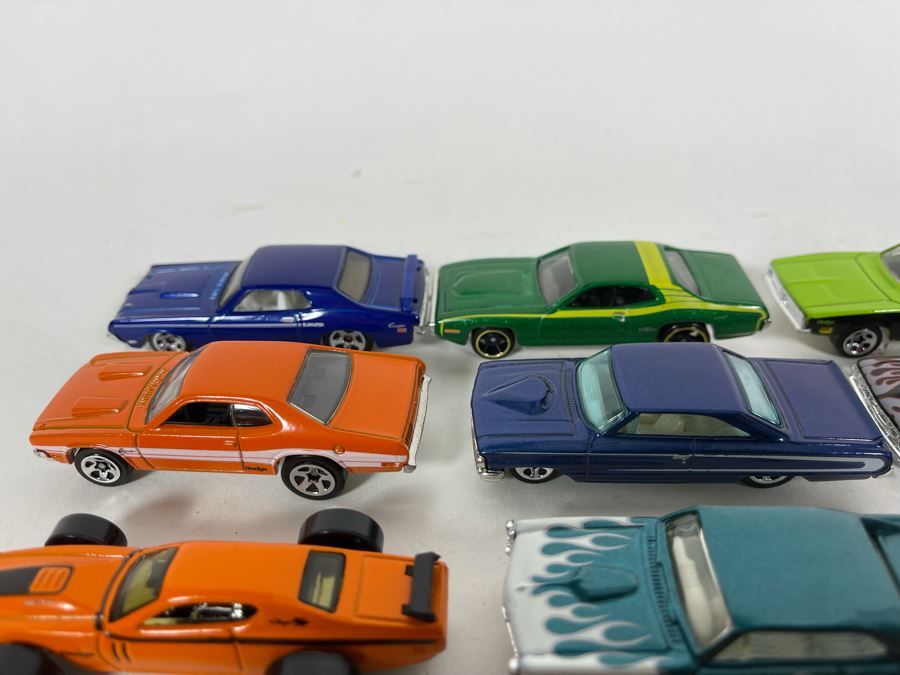 Vintage Mattel Hot Wheels Cars Lot - See Photos [Photo 14]
