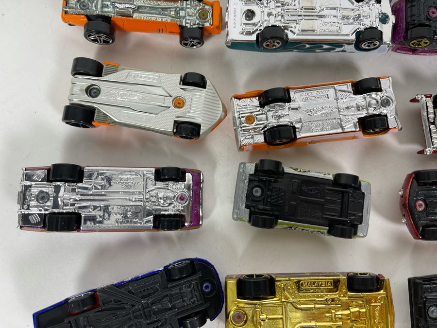Vintage Mattel Hot Wheels Cars Lot - See Photos [Photo 20]