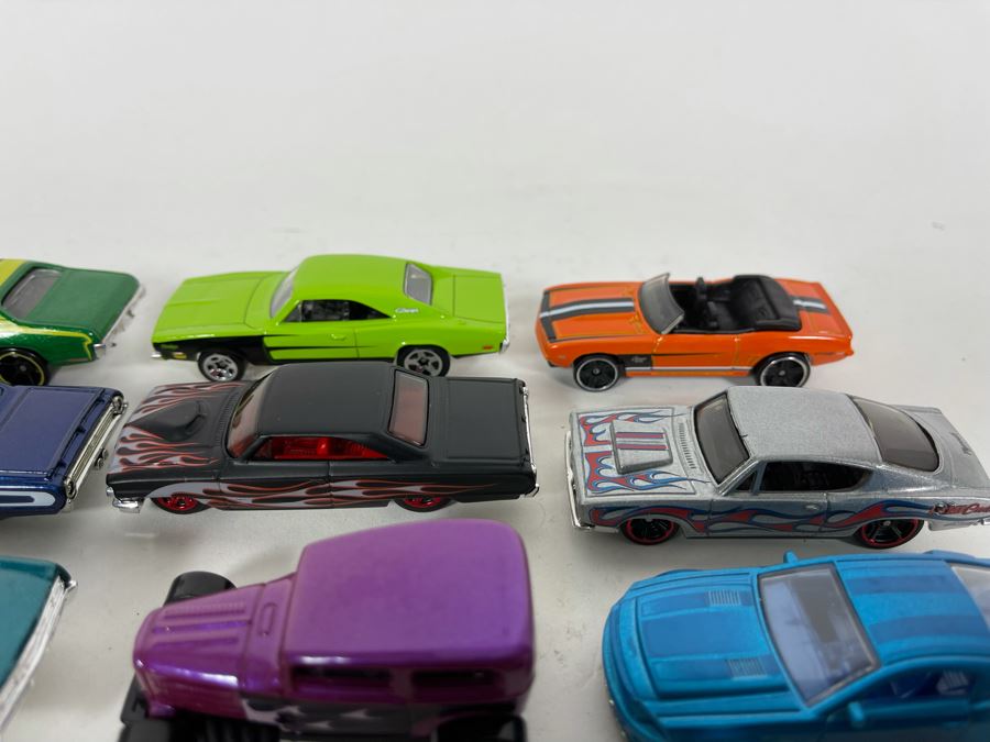 Vintage Mattel Hot Wheels Cars Lot - See Photos [Photo 15]