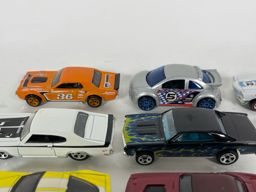 Vintage Mattel Hot Wheels Cars Lot - See Photos [Photo 13]