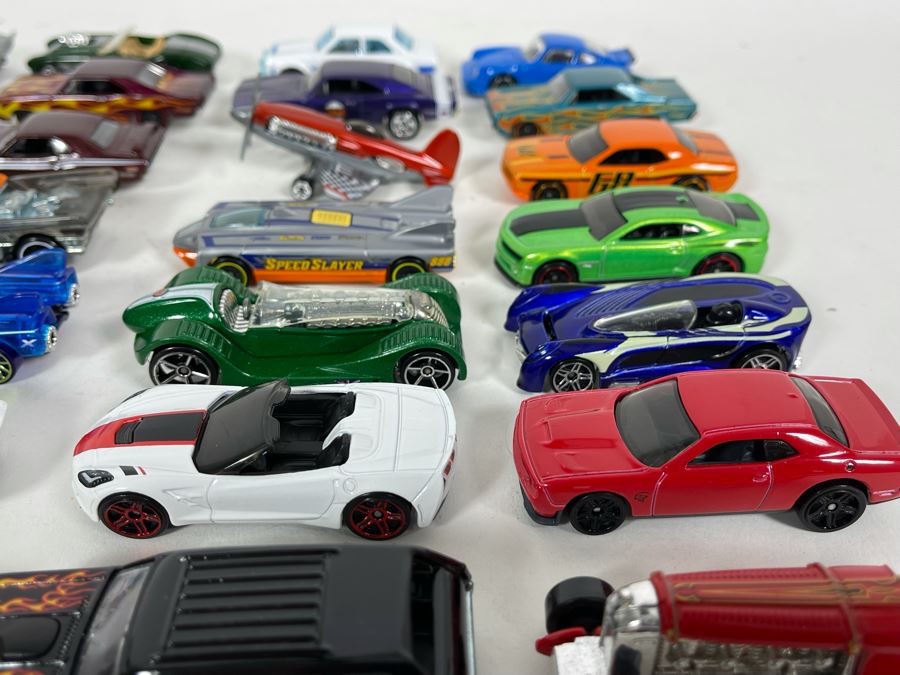 Vintage Mattel Hot Wheels Cars Lot - See Photos [Photo 7]