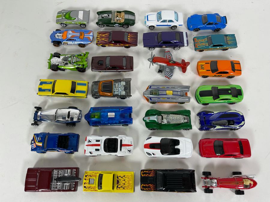 Vintage Mattel Hot Wheels Cars Lot - See Photos [Photo 3]
