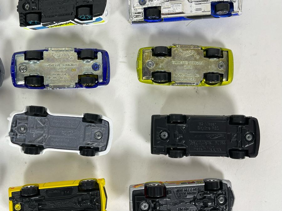 Vintage Mattel Hot Wheels Cars Lot - See Photos [Photo 20]