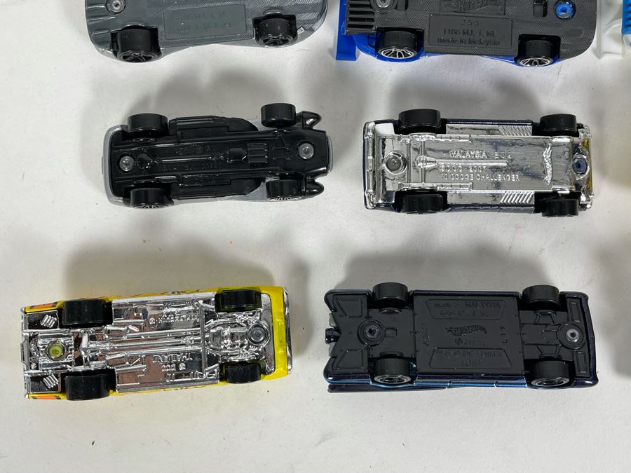 Vintage Mattel Hot Wheels Cars Lot - See Photos [Photo 15]