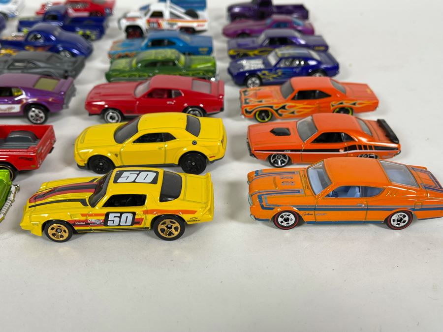 Vintage Mattel Hot Wheels Cars Lot - See Photos [Photo 8]