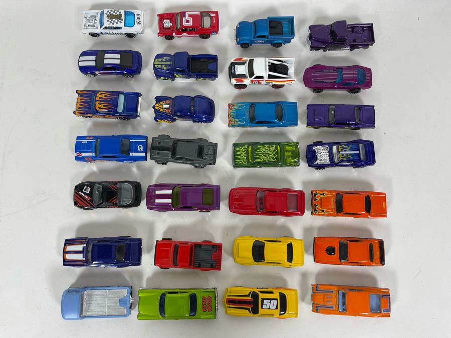 Vintage Mattel Hot Wheels Cars Lot - See Photos [Photo 4]