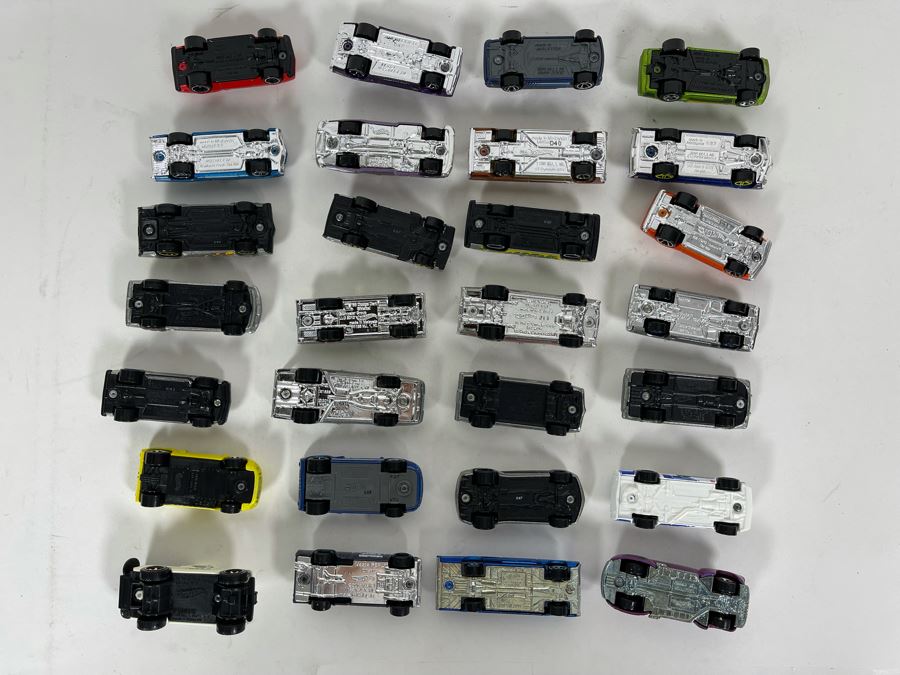 Vintage Mattel Hot Wheels Cars Lot - See Photos [Photo 12]