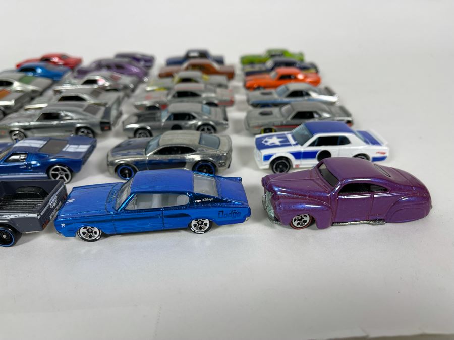 Vintage Mattel Hot Wheels Cars Lot - See Photos [Photo 5]