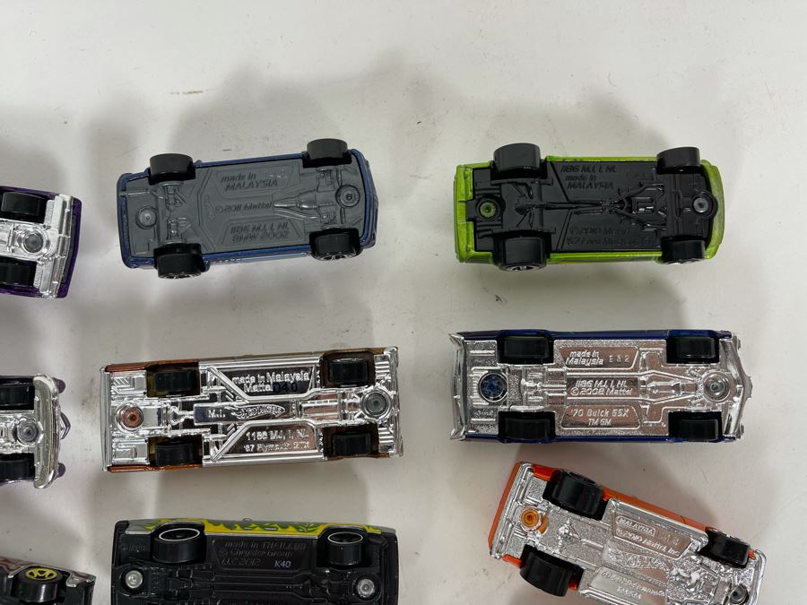 Vintage Mattel Hot Wheels Cars Lot - See Photos [Photo 19]