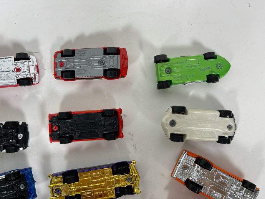 Vintage Mattel Hot Wheels Cars Lot - See Photos [Photo 20]