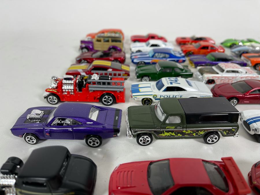 Vintage Mattel Hot Wheels Cars Lot - See Photos [Photo 8]
