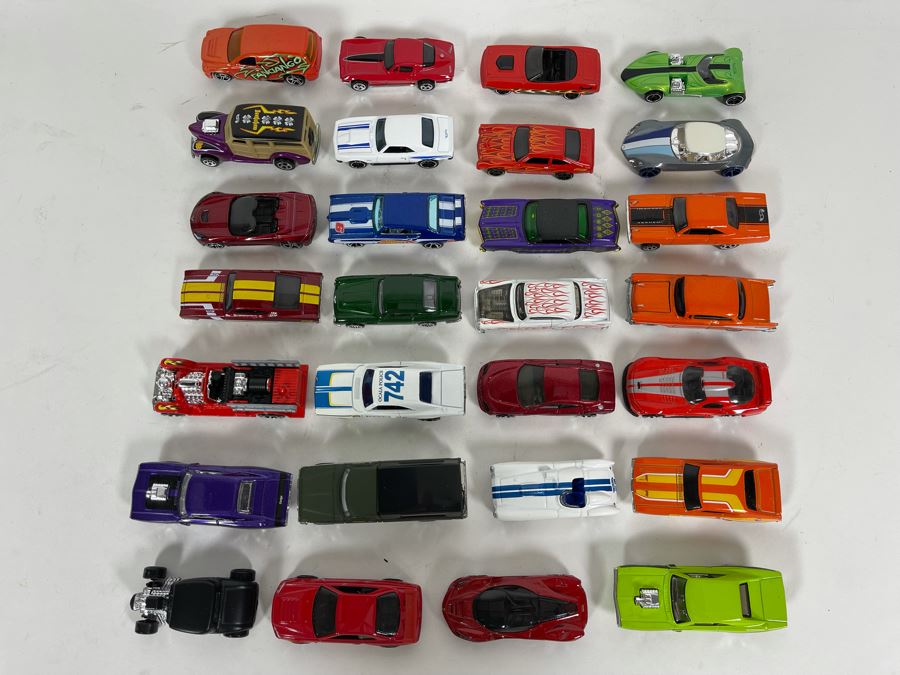 Vintage Mattel Hot Wheels Cars Lot - See Photos [Photo 4]