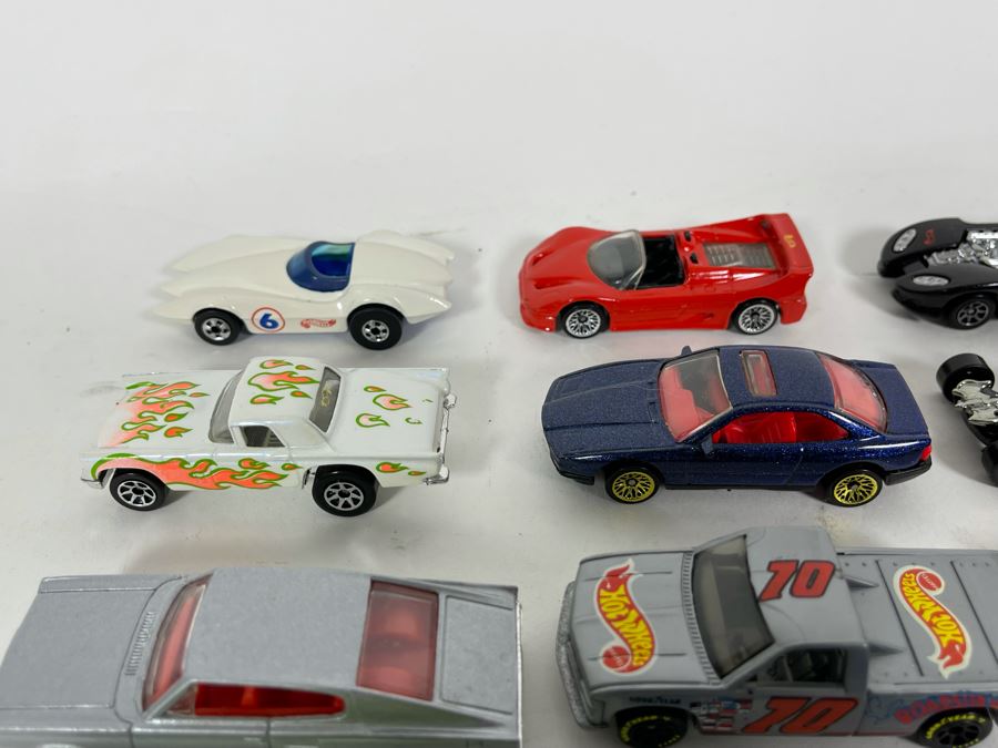 Vintage Mattel Hot Wheels Cars Lot - See Photos [Photo 13]