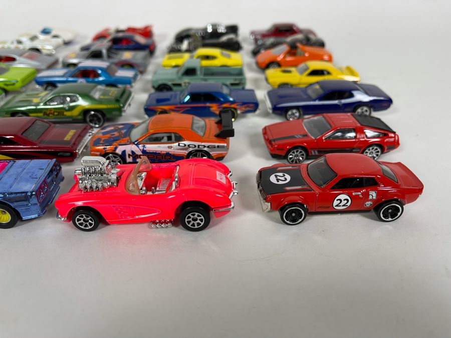 Vintage Mattel Hot Wheels Cars Lot - See Photos [Photo 7]