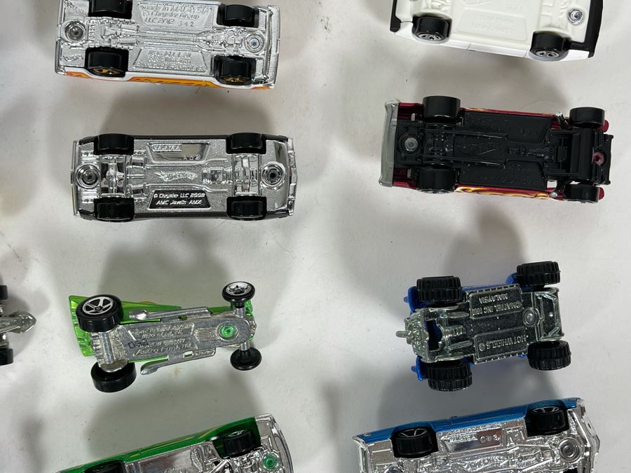 Vintage Mattel Hot Wheels Cars Lot - See Photos [Photo 17]