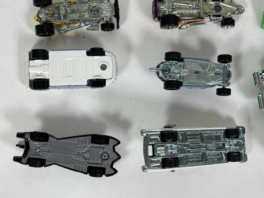 Vintage Mattel Hot Wheels Cars Lot - See Photos [Photo 15]