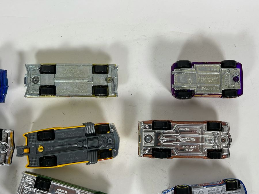 Vintage Mattel Hot Wheels Cars Lot - See Photos [Photo 19]