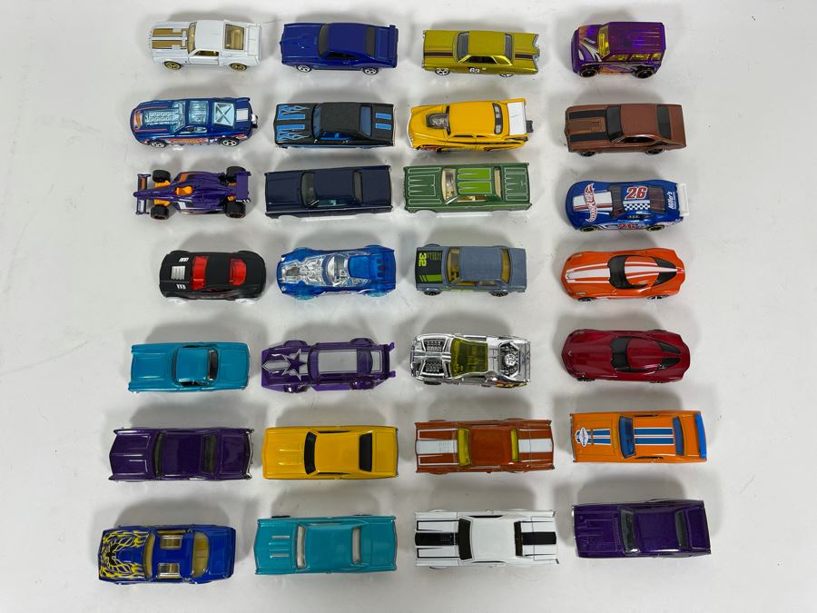 Vintage Mattel Hot Wheels Cars Lot - See Photos [Photo 3]