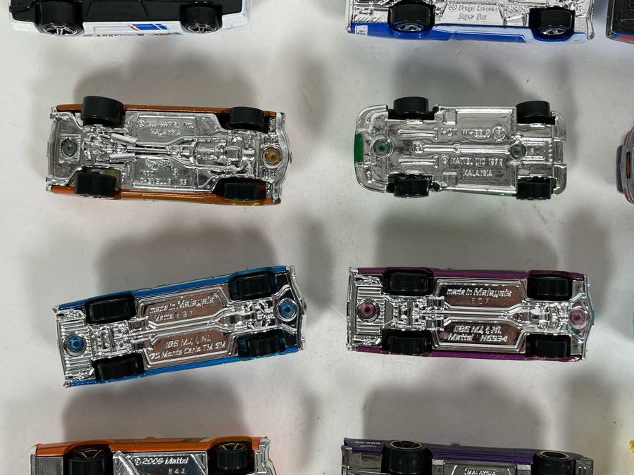 Vintage Mattel Hot Wheels Cars Lot - See Photos [Photo 16]