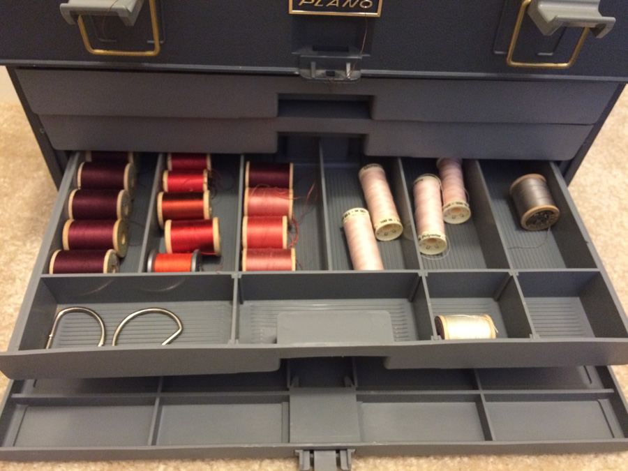 Sewing Materials Threads & Plano Tackle Box [Photo 6]