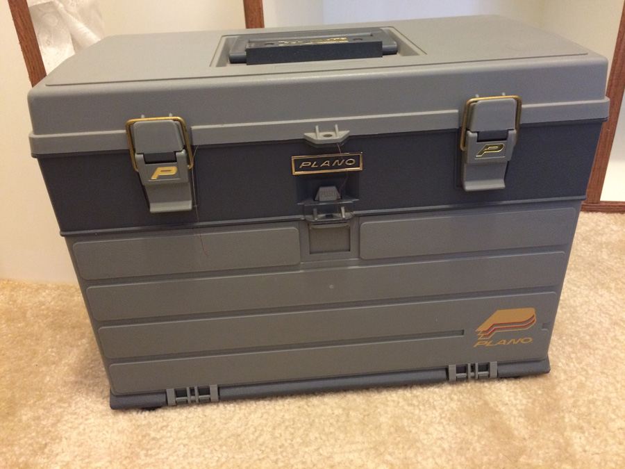 Sewing Materials Threads & Plano Tackle Box [Photo 12]