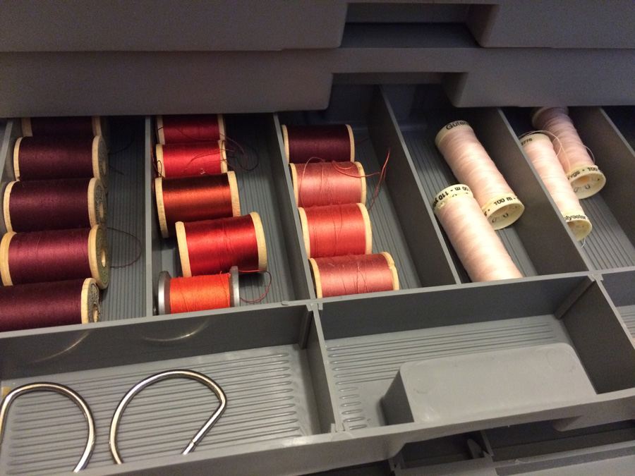 Sewing Materials Threads & Plano Tackle Box [Photo 7]