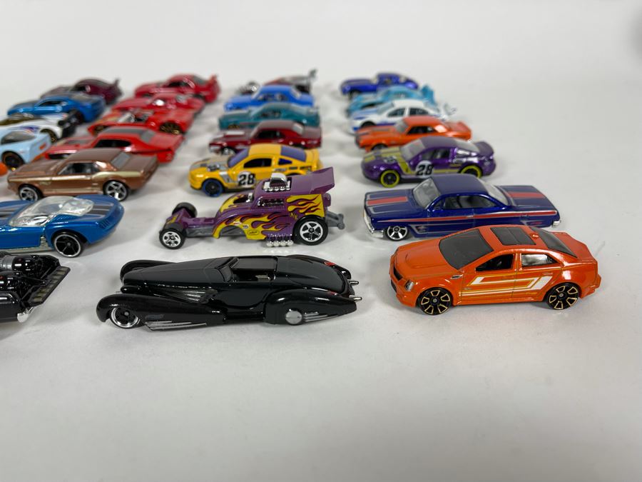 Vintage Mattel Hot Wheels Cars Lot - See Photos [Photo 5]