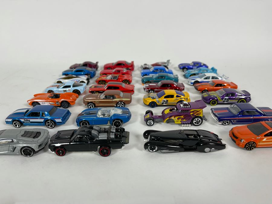 Vintage Mattel Hot Wheels Cars Lot - See Photos