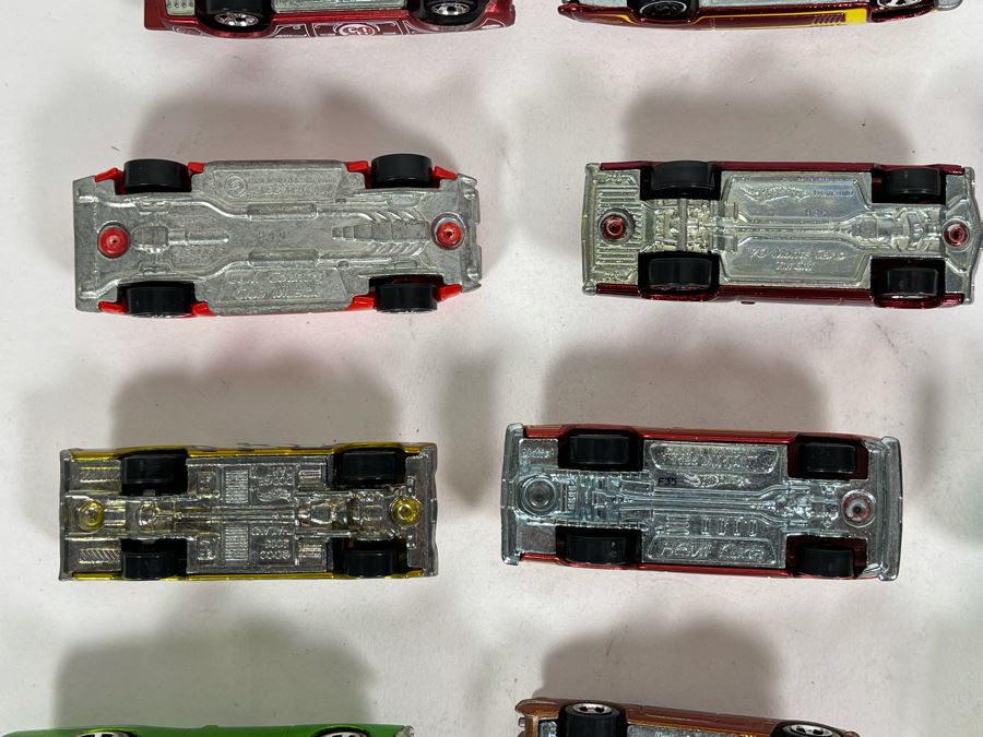 Vintage Mattel Hot Wheels Cars Lot - See Photos [Photo 16]