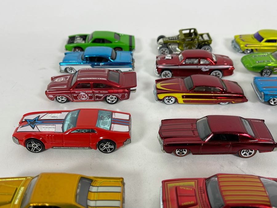 Vintage Mattel Hot Wheels Cars Lot - See Photos [Photo 8]