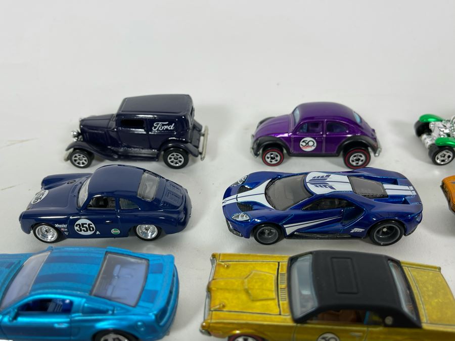 Vintage Mattel Hot Wheels Cars Lot - See Photos [Photo 12]