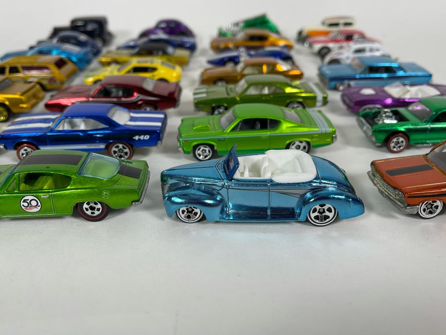 Vintage Mattel Hot Wheels Cars Lot - See Photos [Photo 5]