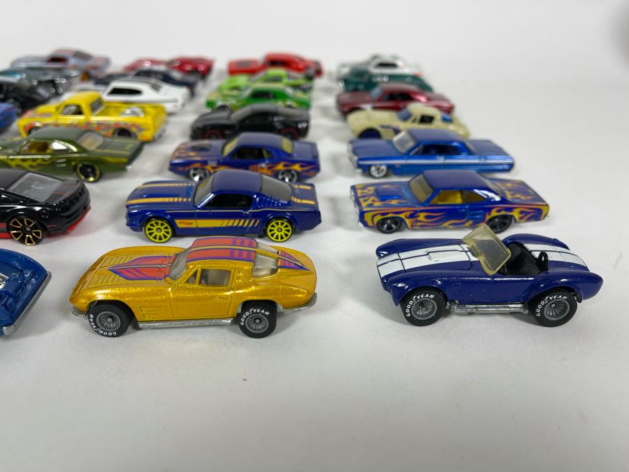 Vintage Mattel Hot Wheels Cars Lot - See Photos [Photo 5]