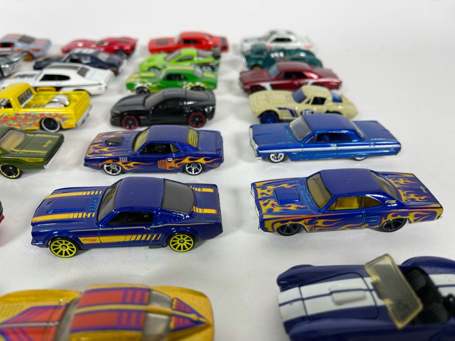 Vintage Mattel Hot Wheels Cars Lot - See Photos [Photo 6]