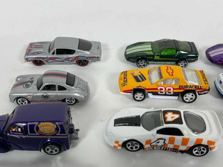 Vintage Mattel Hot Wheels Cars Lot - See Photos [Photo 13]