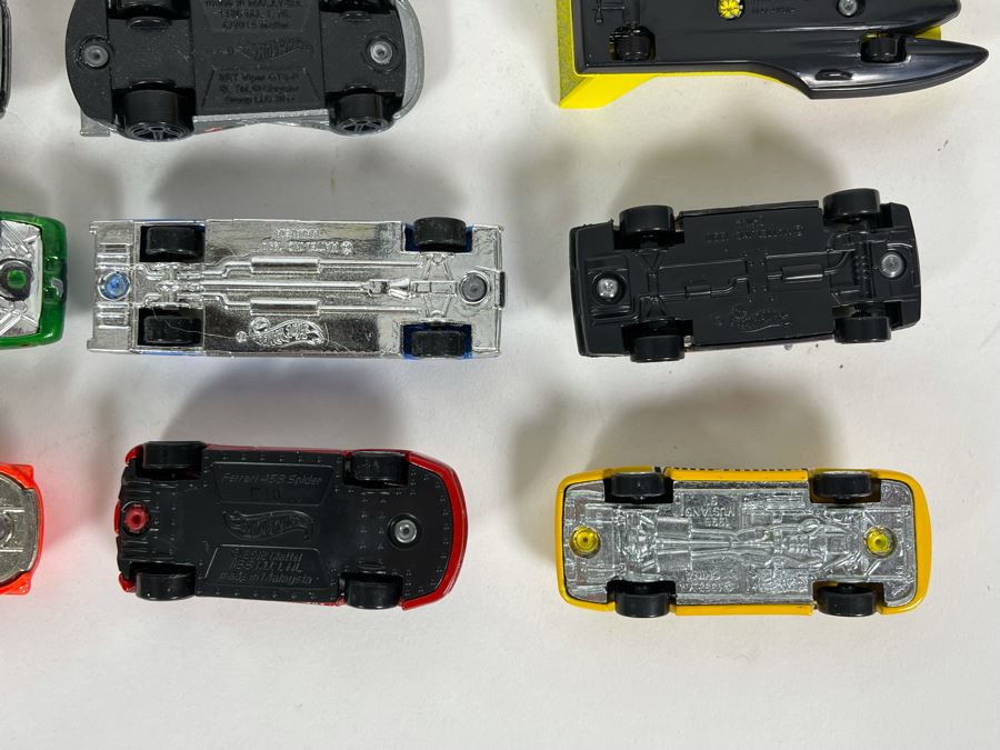 Vintage Mattel Hot Wheels Cars Lot - See Photos [Photo 17]