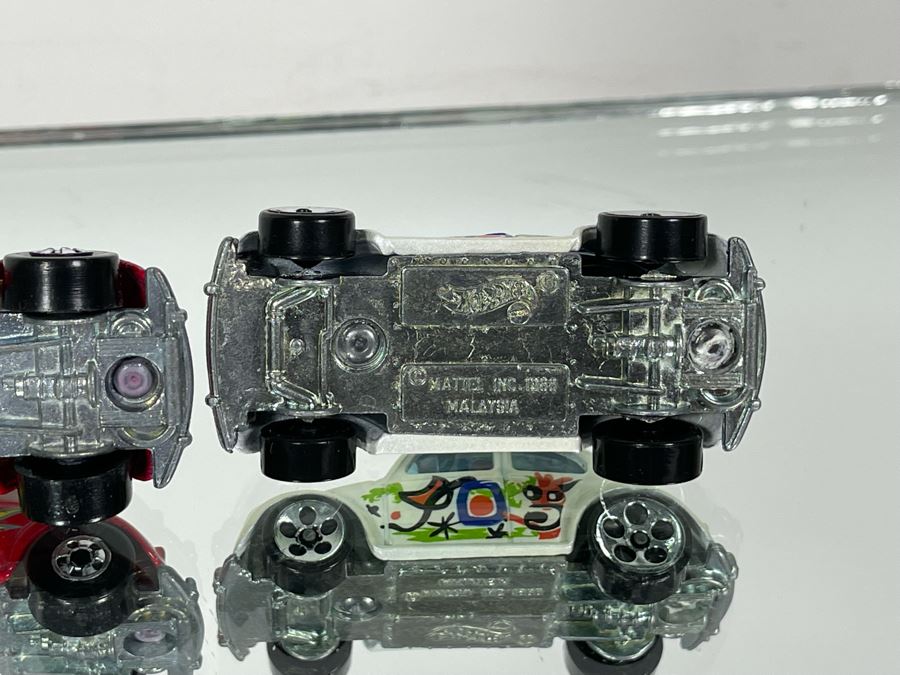 (4) Mattel Hot Wheels VW Beetle Bug Cars 1988 [Photo 11]