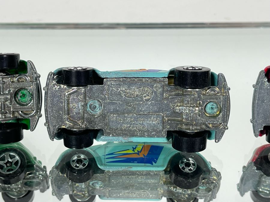 (4) Mattel Hot Wheels VW Beetle Bug Cars 1988 [Photo 9]