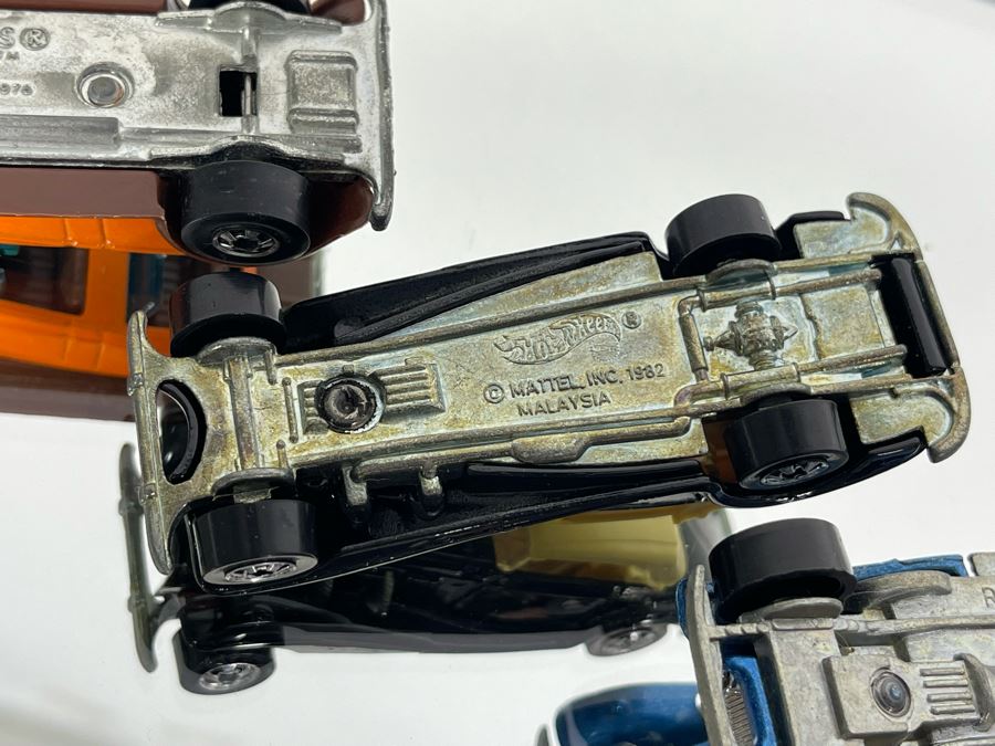 (7) Vintage Mattel Hot Wheels Classic Cars: '31 Doozie 1976, Rolls Royce, Auburn 852, '37 Bugatti 1980 [Photo 11]