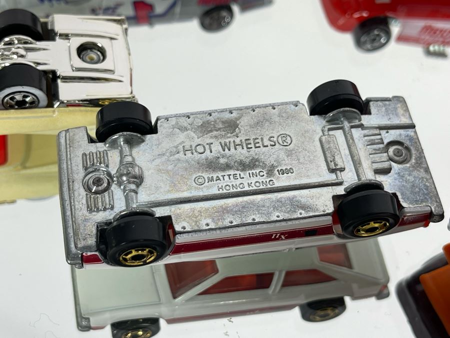 (11) Vintage Mattel Hot Wheels Cars [Photo 18]